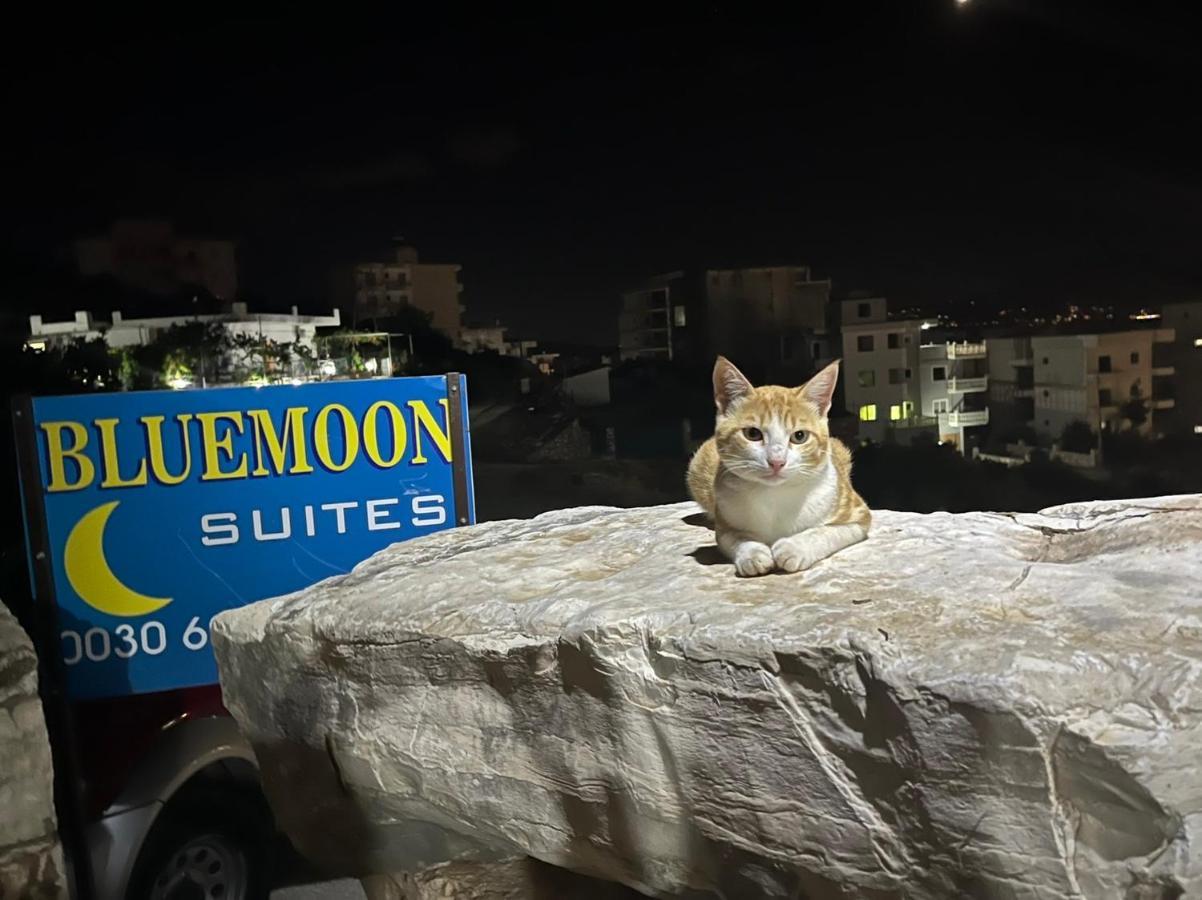 Bluemoon Suites Sarandë エクステリア 写真