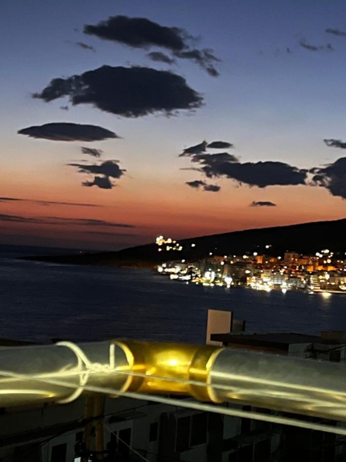 Bluemoon Suites Sarandë エクステリア 写真