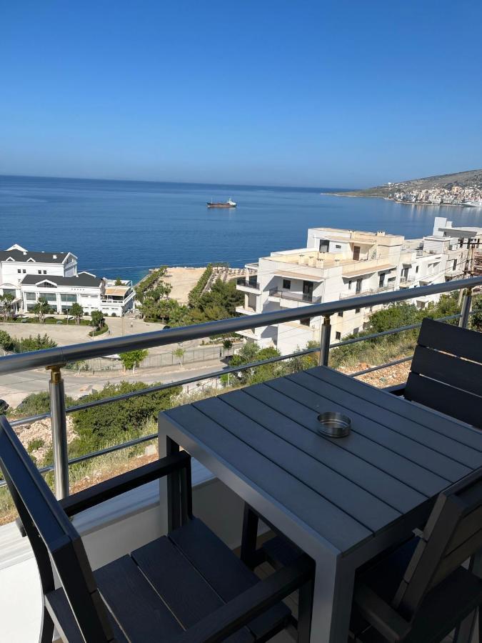 Bluemoon Suites Sarandë エクステリア 写真